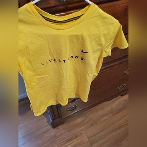 Nike dry fit livestrong yellow tshirt. Sz small. Excellent cond